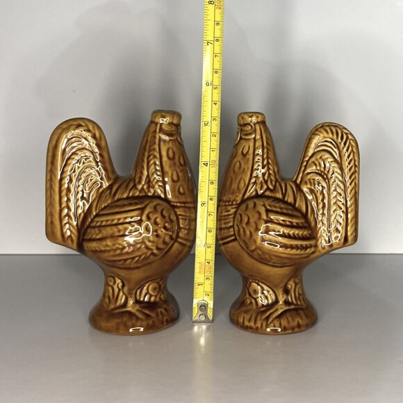 Large Vintage Rooster Chicken Ceramic Salt & Pepper Shakers - Picture 2 of 7